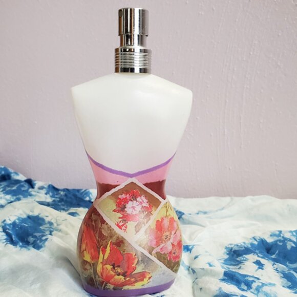 Empty Jean Paul Gaultier perfume bottle - Picture 2 of 5